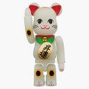 Bearbrick Lucky Cat 100% Phosphorescent