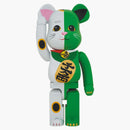 Bearbrick Maneki Neko 1000% bílá/zelená