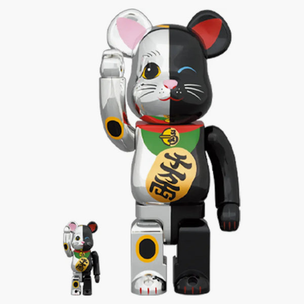 Bearbrick Maneki Neko 100% a 400% set stříbro/černá