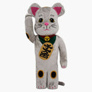 Bearbrick Maneki Neko Kigurumi 1000% de plata
