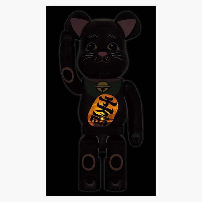 Bearbrick Maneki Neko Luminous 1000% černý