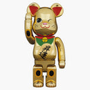Bearbrick Maneki Neko Noboru 2 400% de oro chapado en