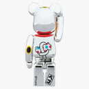 Bearbrick Maneki Neko Peko-chan stříbro