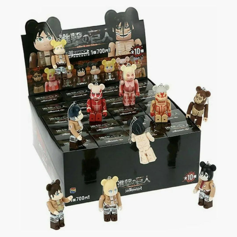Bearbrick Medicom Attack na Titan 100% Keychain zapečetěné pouzdro (20 slepých boxů)