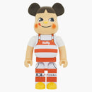 Bearbrick Peko-chan Milky Tricorn má design 1000%