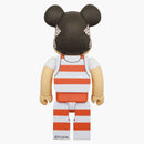 Bearbrick Peko-Chan Milky Tricorn ha un set di 100% e 400%
