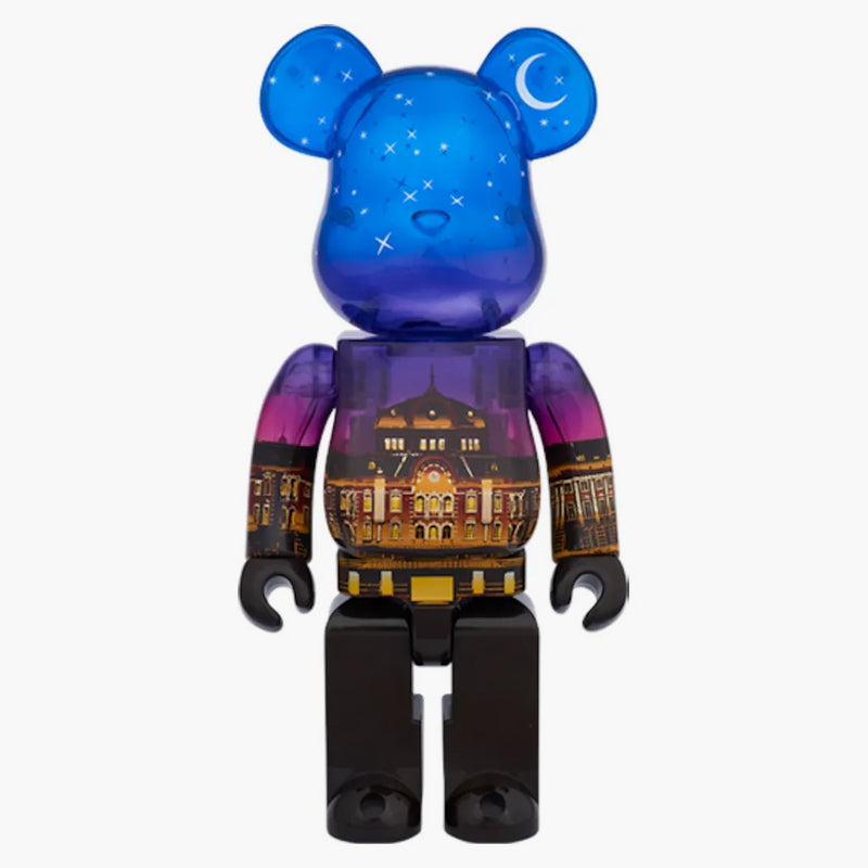 Stanice Bearbrick Tokio Station Marunouchi Station Building Model Night Ver. 400% více