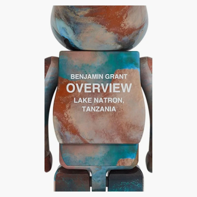 Bearbrick x Benjamin Grant (Panoramica) Lake Natron 1000%