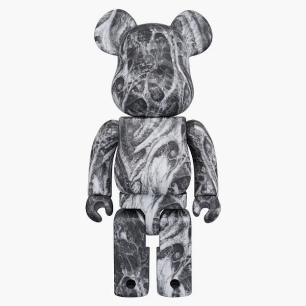Bearbrick x Brandon pobiera 400%
