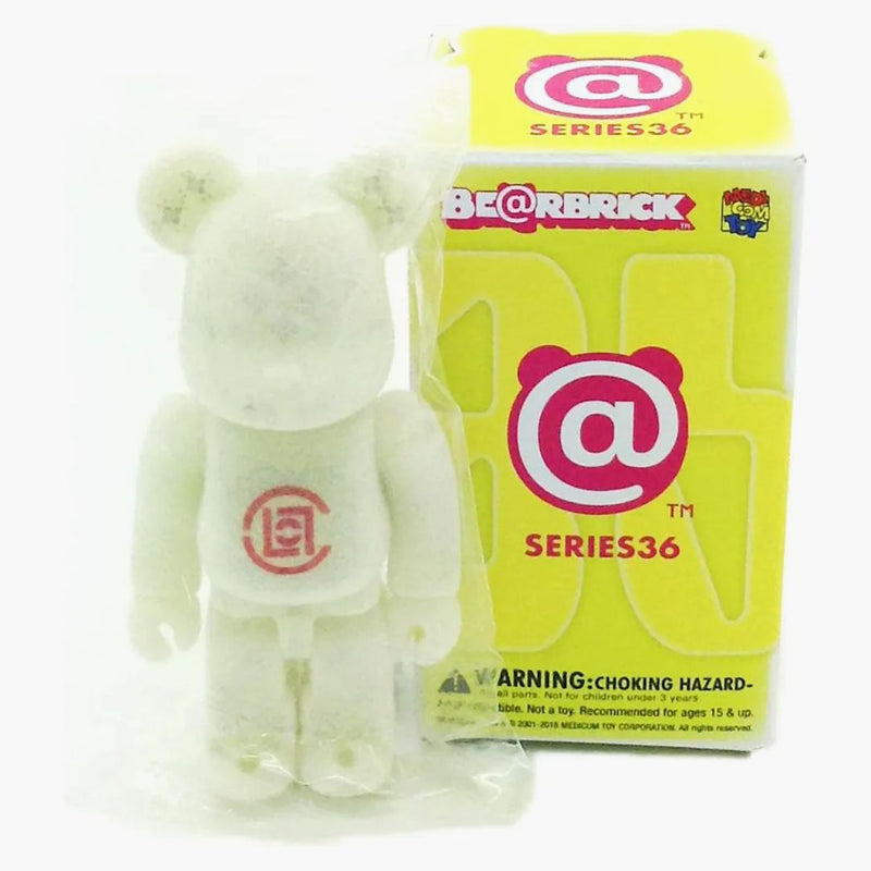 Bearbrick X Clot Series 36 w/ box a karta (flocked) 100% záře ve tmě