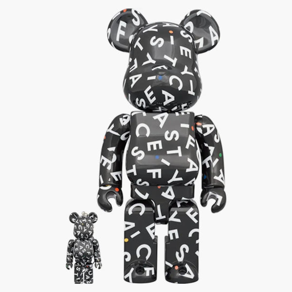 Bearbrick X Caseify 10. výročí 100% a 400% sada