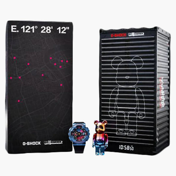 Bearbrick X G-Shock GM-1110SN & 100% Blind Box Figure X1