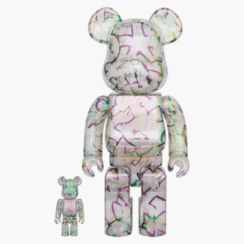 Bearbrick x Jimmy Choo X Eric Haze Curated By: Poggy 100% e 400% Impostazione in luce