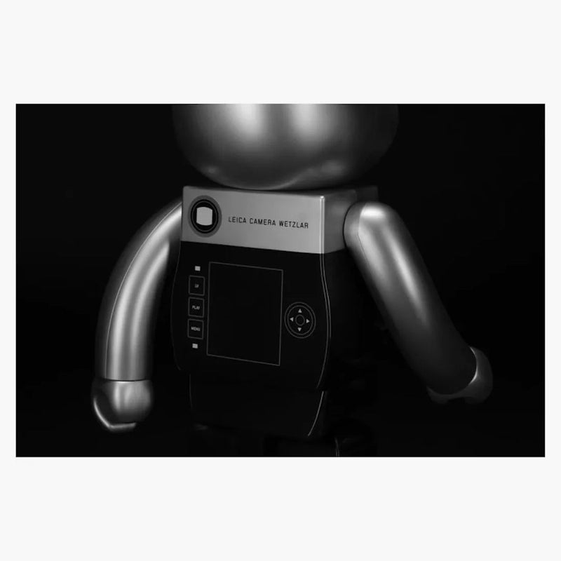 Bearbrick x Leica 1000%
