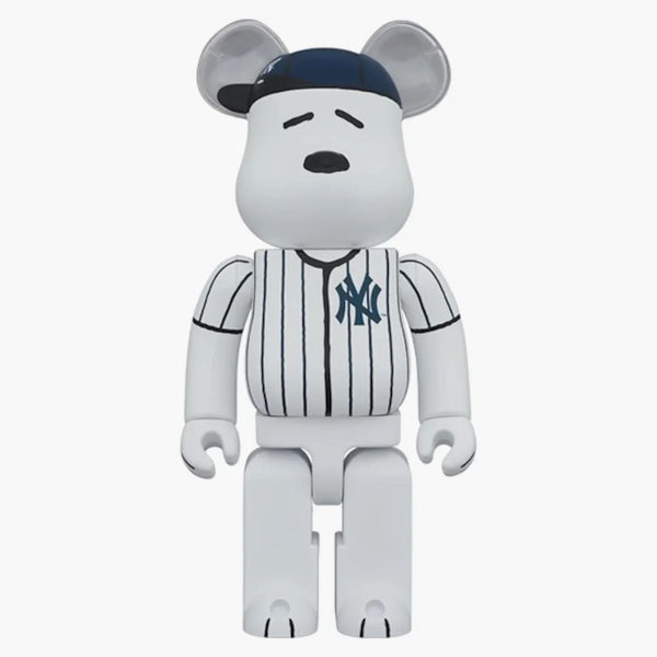 Bearbrick X Peanuts X Mlb New York Yankees Snoopy 1000%