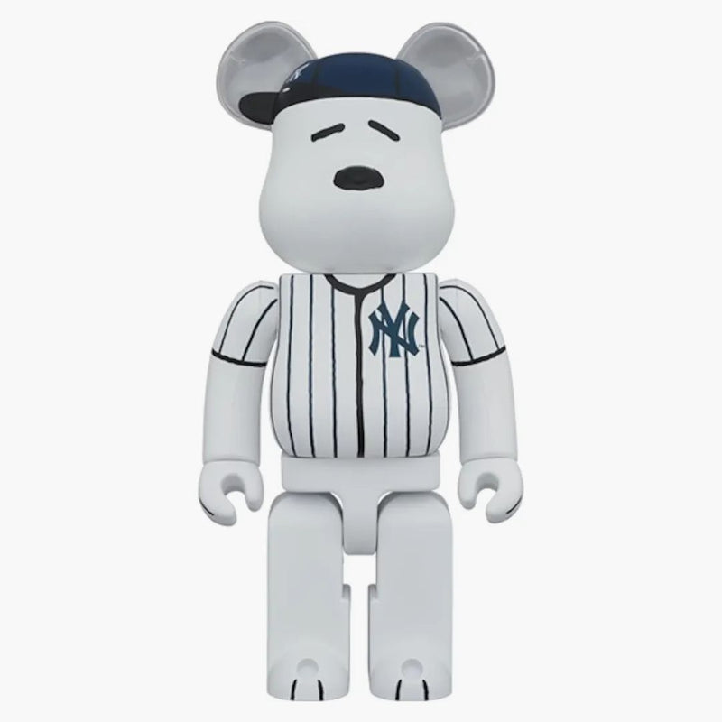 Bearbrick X Peanuts X Mlb New York Yankees Snoopy 1000%