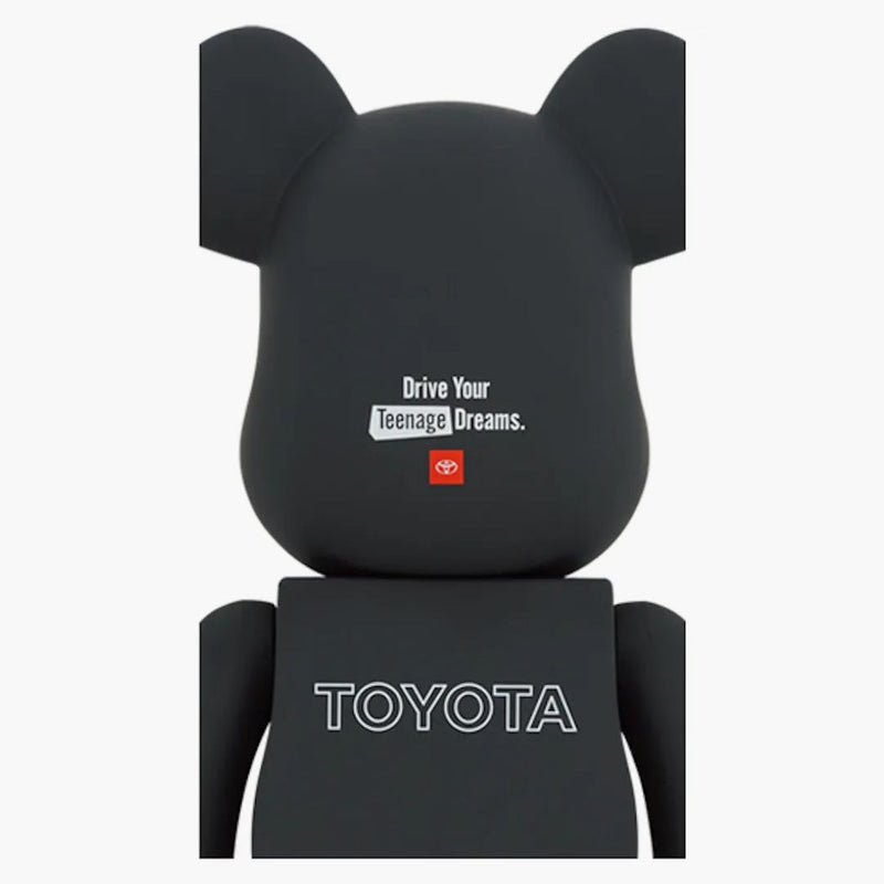 Bearbrick x Toyota (guida i tuoi sogni adolescenti.) 1000% nero