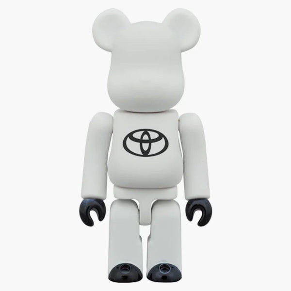 Bearbrick X Toyota (Drive Your Teenage Dreams.) 100% & 400% Set White
