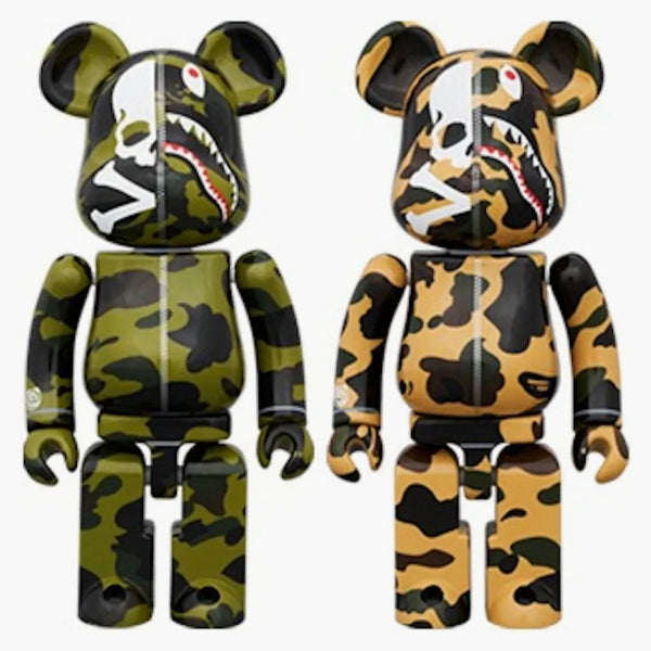 Bearbrick X Mastermind VS Bape Super Alloy 200% Set Green/Yellow