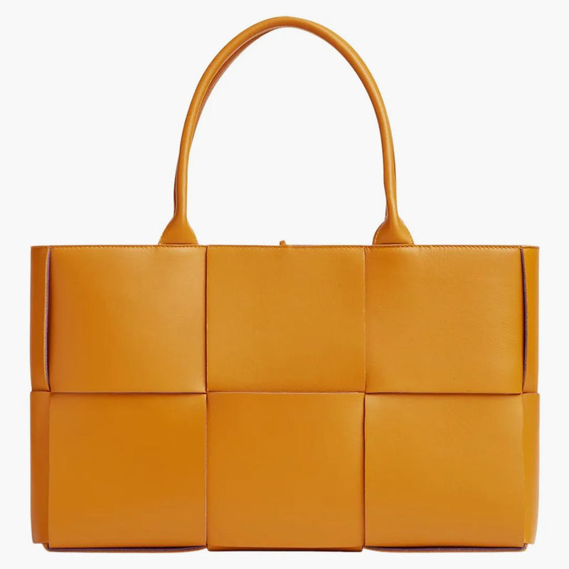 Bottega Veneta Arco Intreccio Dead Bag Medium Cob/Purple