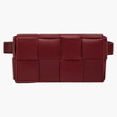 Bottega Veneta Cassette Belt Bag Mini Intrrecio Burdeos