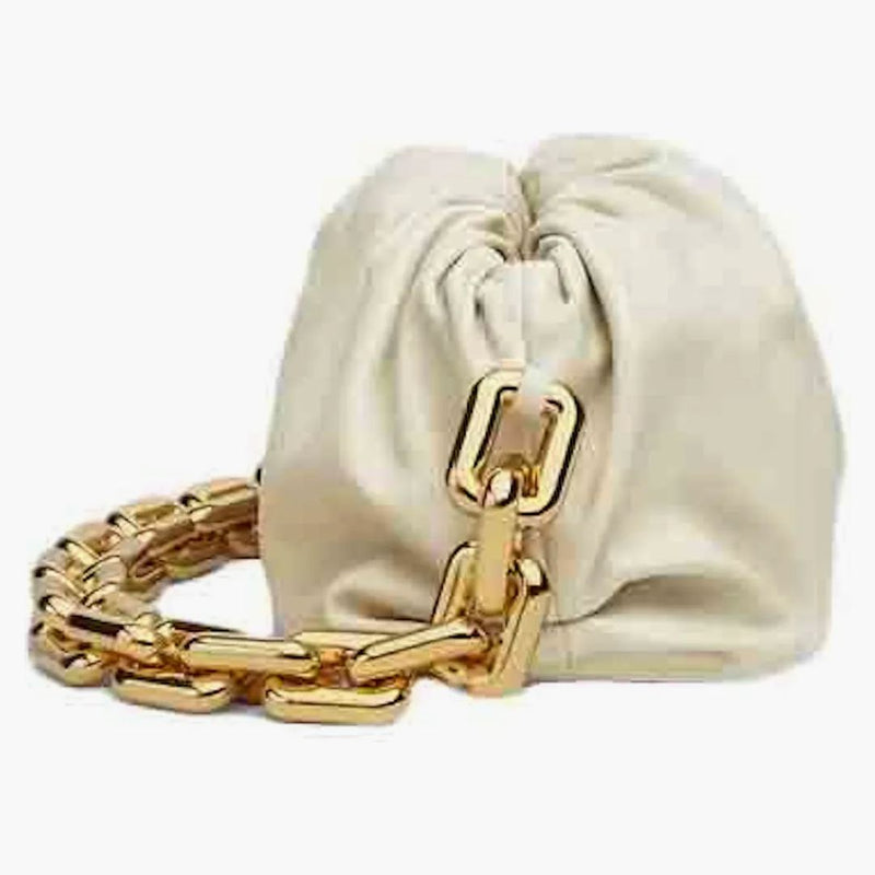 Bottega Veneta Chain Pouch omítka