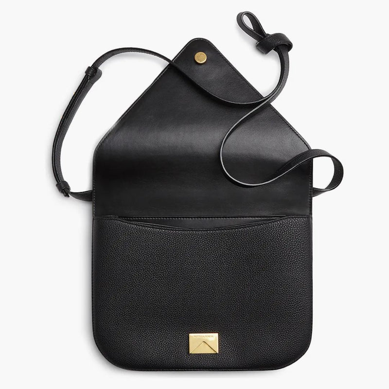 Bottega Veneta Mount Medium Black Grained Leather