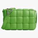 Bottega Veneta acolchado Intrecio Cassette Crossbody Bag Green Green