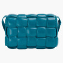 Bottega Veneta acolchado Intrecio Cassette Crossbody Bag Mallard
