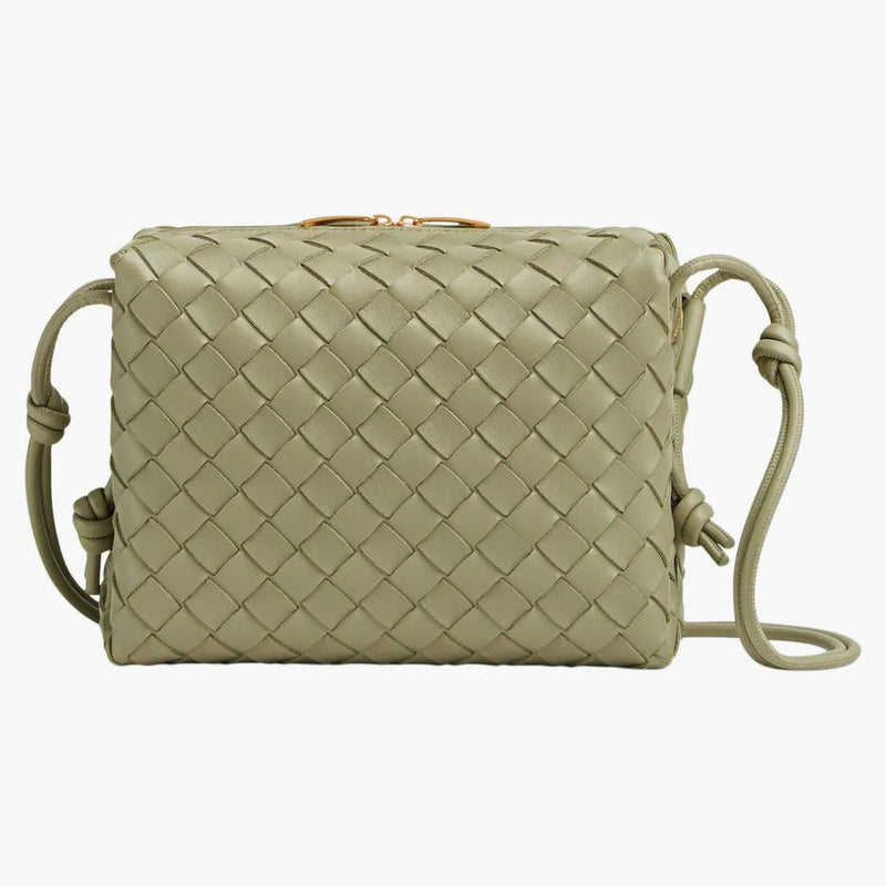 Bottega Veneta malá smyčka kamera Travertin