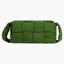 Bottega Veneta Tech Cassette Crossbody Bag imbottito Intreccio Avocado