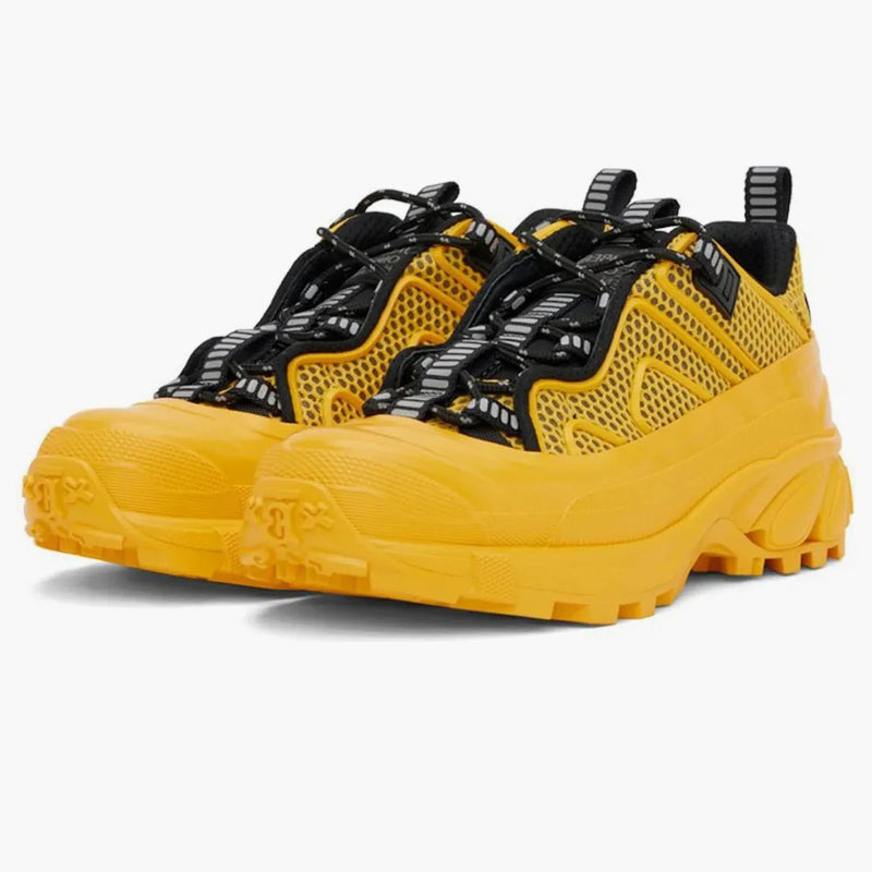 Burberry Arthur Yellow Black