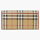 Burberry Controlla l'archivio del portafoglio continentale beige