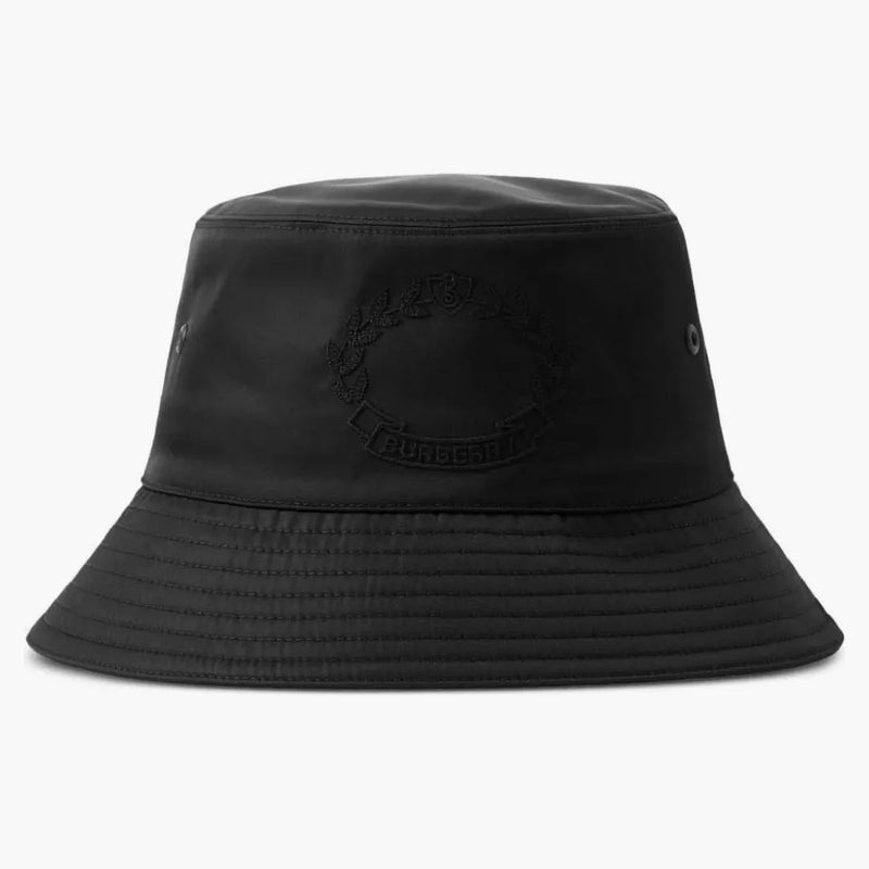 Burberry Oak Leaf Crest Bucket ha il nero