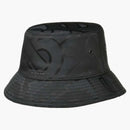 Burberry TB Monogram Jacquard Bucket ha il nero