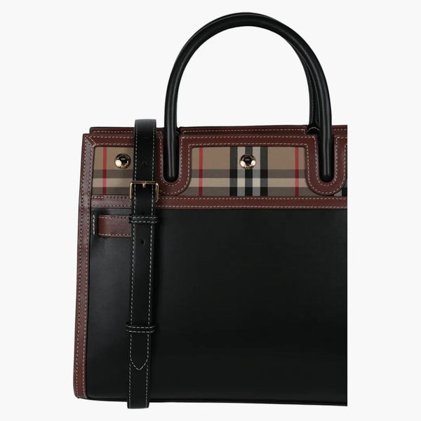 Burberry titel axelväska svart