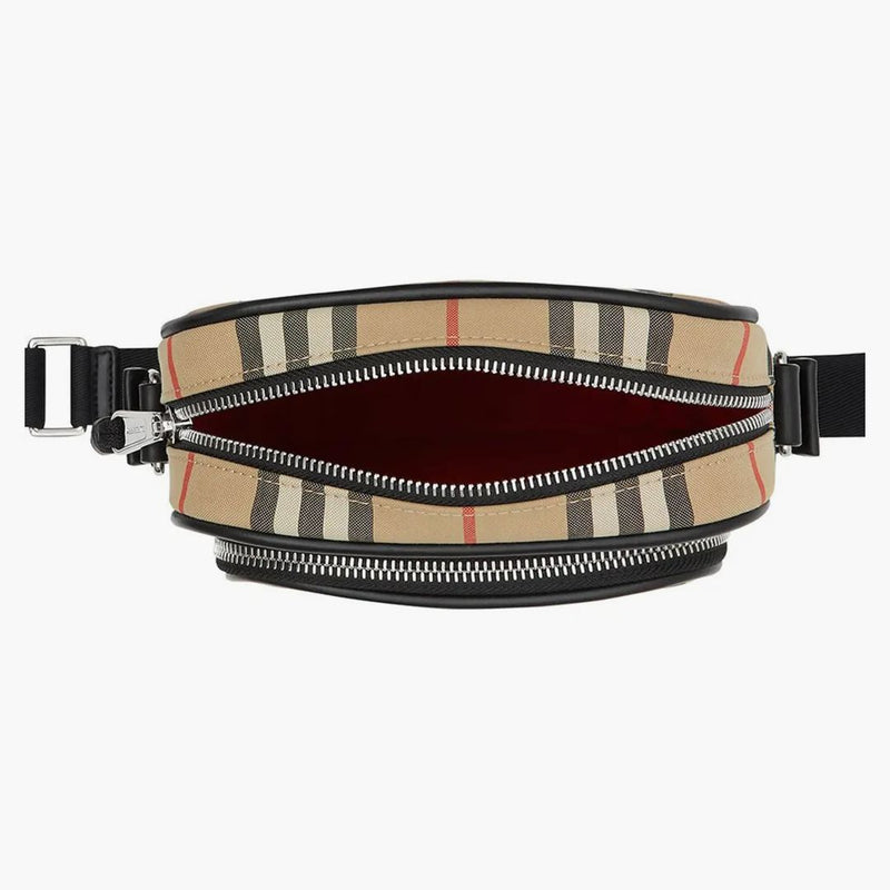 Burberry vintage check messenger väska arkiv beige/svart