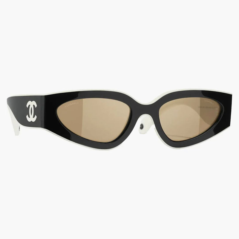 Chanel Cat Eye Solglasögon Black/White (6056 1656/53)