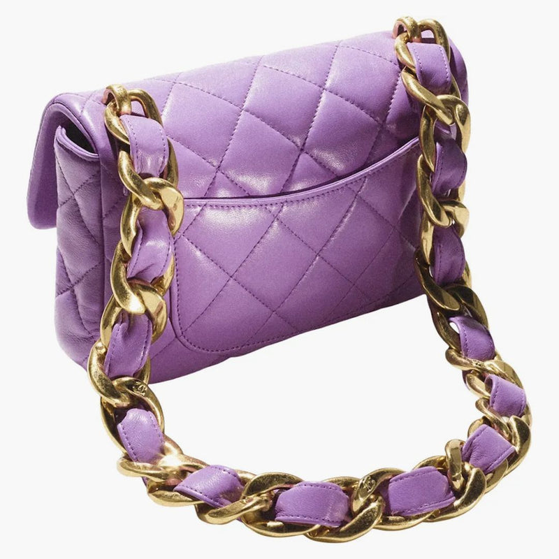 Borsa di lembo Chanel con cinghia a catena grossa Small agnello 22s Purple