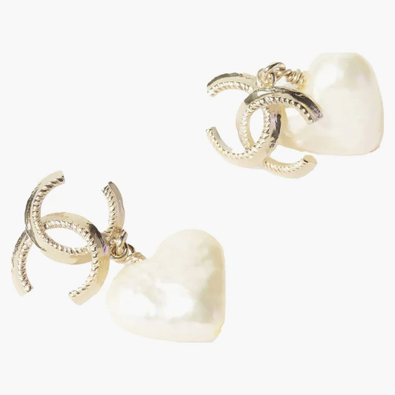 Chanel Gold/Pearly White örhängen guld