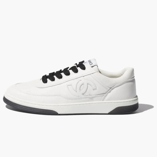 Chanel Low Top trainer White Black (Women's)