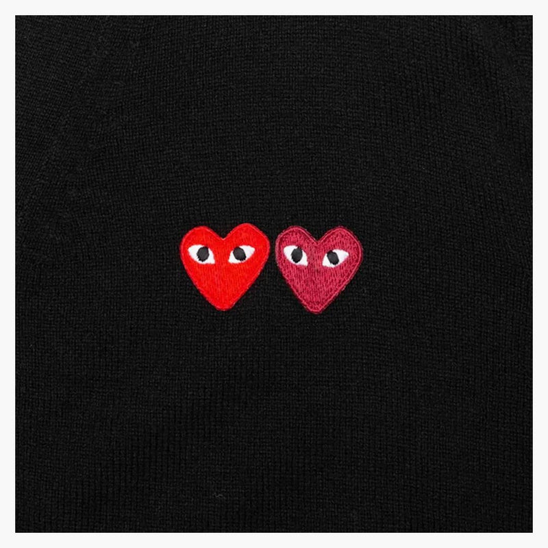 CommE of the Garcons juega suéter de cárdigan de doble corazón