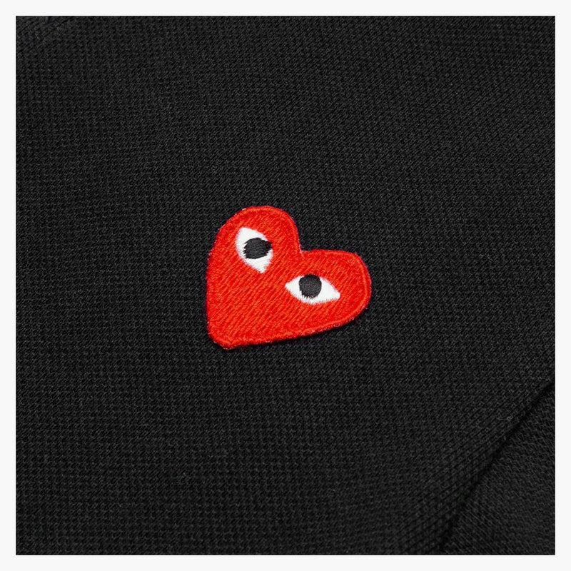 Comme of the Garcons hraje dětské červené emblem pólo černé