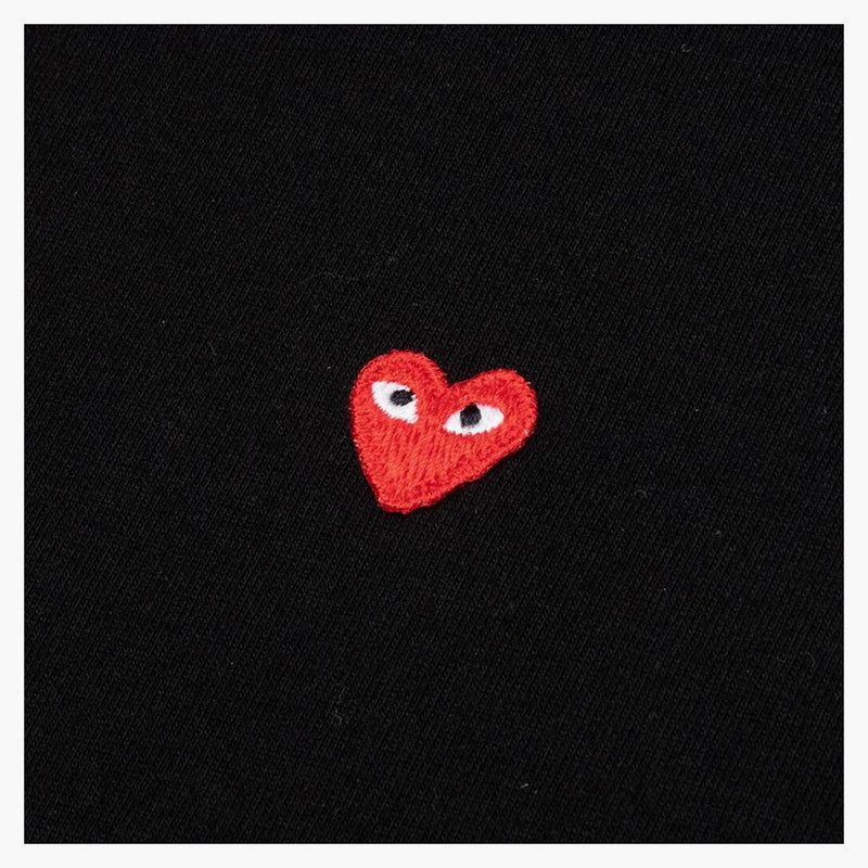 Comme of the Garcons Play Small Red Heart T-Shirt Black