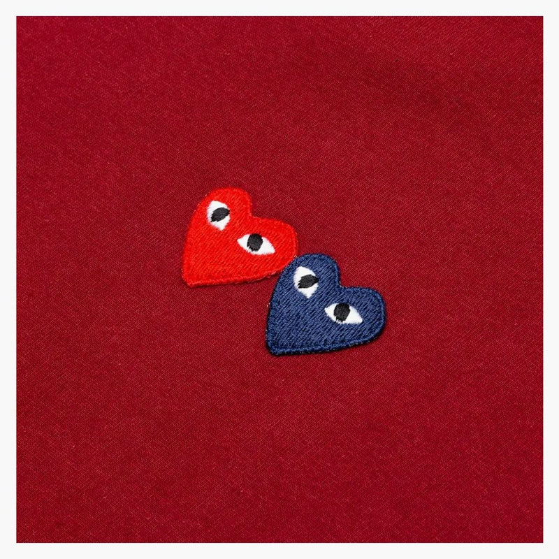 CommE of the Garcons Play Women's Double Hearts Camiseta Maroon