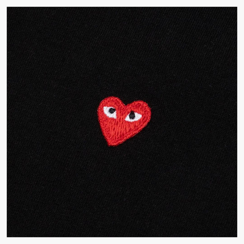 Comme of the Garcons Play Women's Small Red Heart L/S T-shirt Black