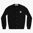 CommE of the Garcons Play White White Heart Knit Cardigan suéter negro