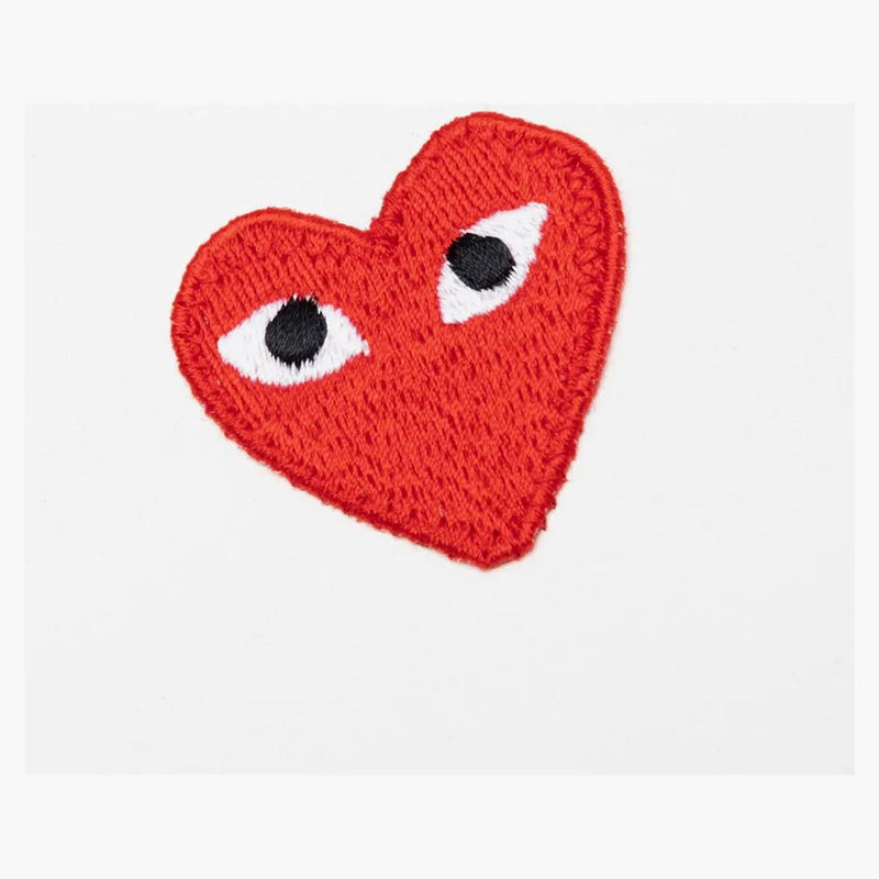 Comme of the Garcons Play Women's White Heart T-Shirt Navy