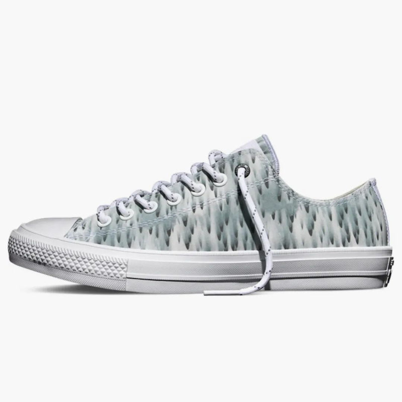 Converse Chuck Taylor All Star II ox Futura Skyfall
