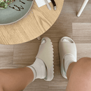 Yeezy Slide Cream